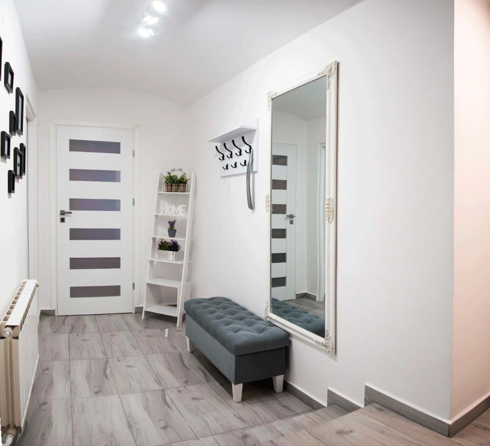 Apartament Marlenka ニサ エクステリア 写真