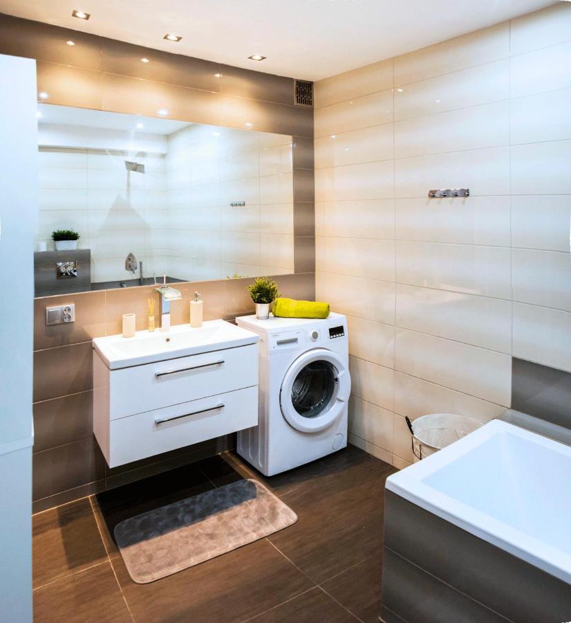 Apartament Marlenka ニサ エクステリア 写真